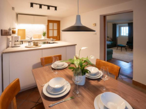 Eden Apartment